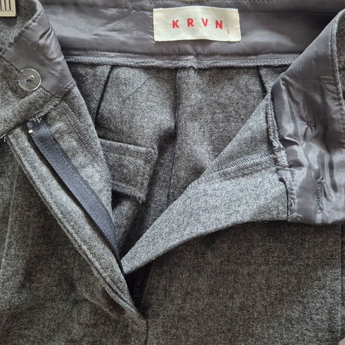 Karavan pants gray 100% wool like new, size S