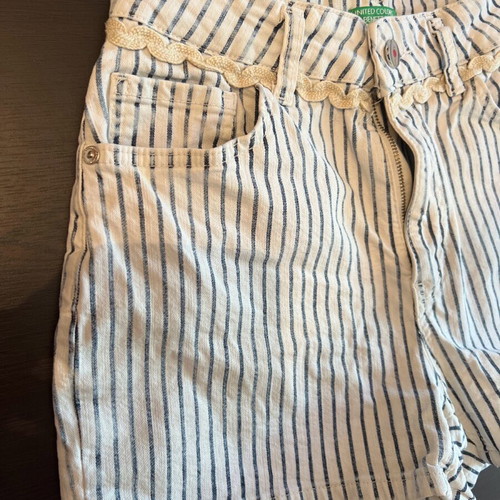 Benetton denim shorts size S like new, white and blue