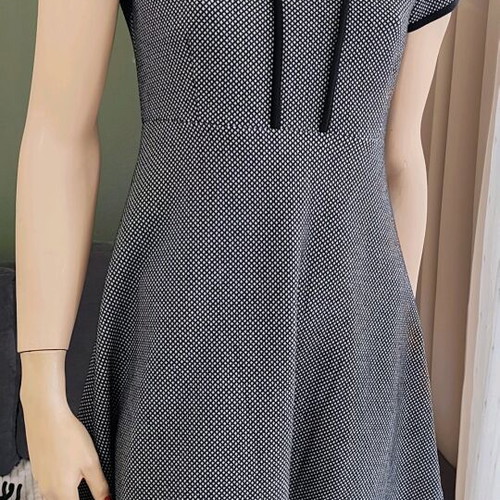 Attrattivo elastic dress like new, size Medium, multicolor