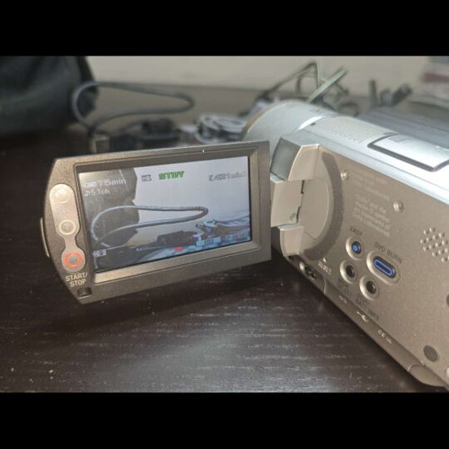 Sony DCR-SR90E camera 120X zoom like new