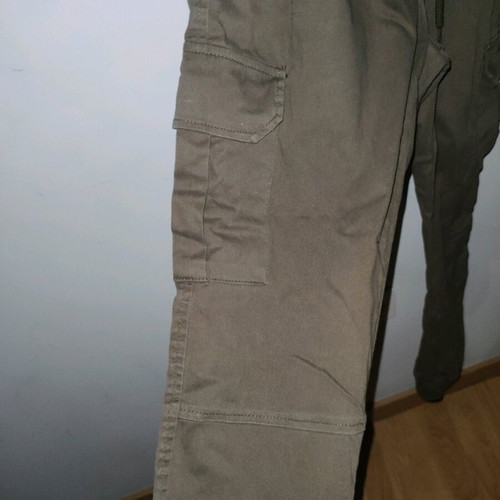 Cargo khaki pants used with pockets, size S
