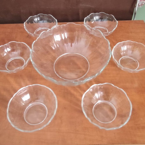 Arcoroc France Fleur vintage serving set 7 pieces used