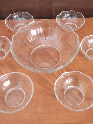 Arcoroc France Fleur vintage serving set 7 pieces used