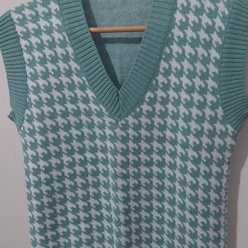 Knitted sleeveless top like new, size S (36/8)