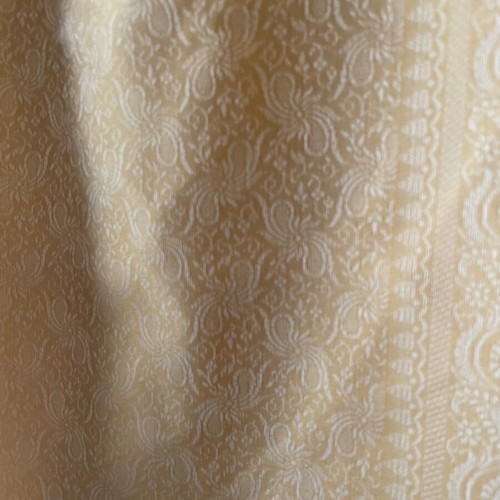 Pashmina scarf like new, beige with unique patterns