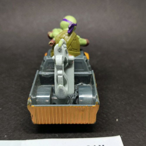Donatello Tow Truck TMNT 2014 used collectible