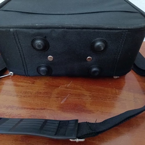 Bartuggi hard cosmetic case like new, black