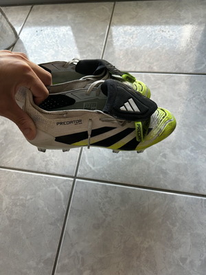Adidas Predator Fold Over Radiant Blaze Elite ποδοσφαιρικά μεταχειρισμένα μέγεθος 43,5