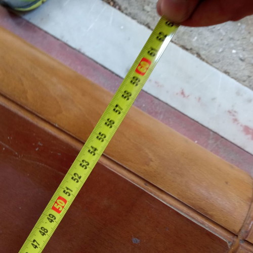 Τραπεζάκι ξύλινο μεταχειρισμένο