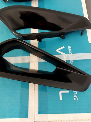 Volkswagen Golf 5 Scirocco Eos Center Console Trim like new, black glossy