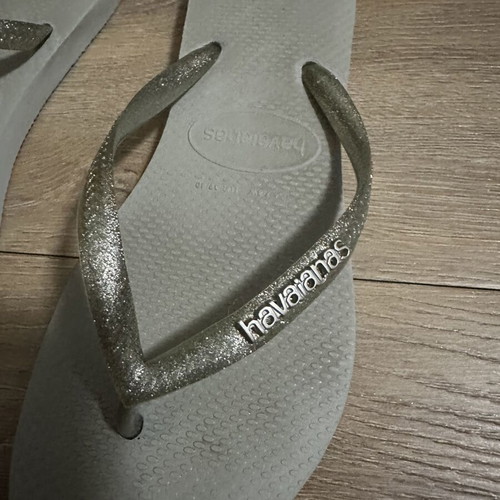 Havaianas silver slippers size 38