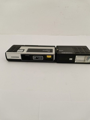 Hanimex EF 110 camera with flash used, vintage 1976