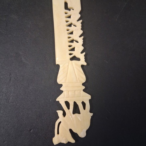 Letter opener camel bone used, good condition