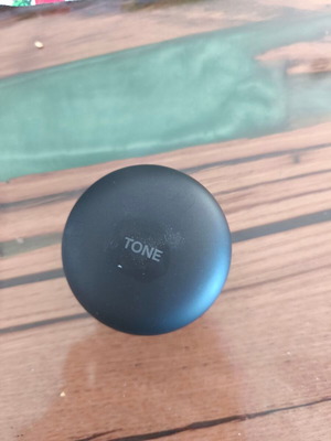LG Tone Free FN4 in-ear Bluetooth handsfree, μαύρα
