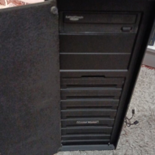 Coolermaster computer case used with 5 fans