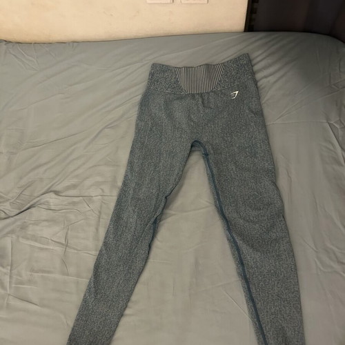 Gymshark Leggings like new, size M, blue turquoise