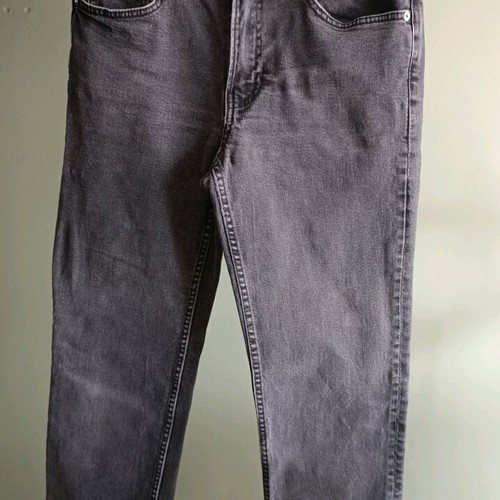 H&M High-Waisted Jeans Straight Leg Like New Black/Grey