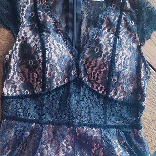 Evening dress new with lace and velvet details