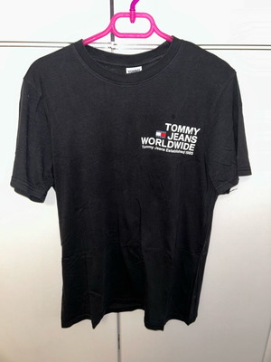 T-shirt new, size XL