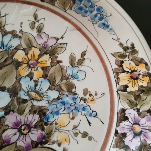 Ceramic handmade wall plates like new, set of 2, 20 cm diameter