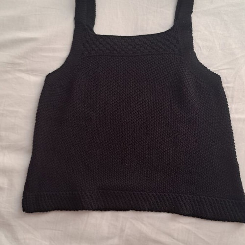 Zara black knitted top with square neck, like new, size 140 cm