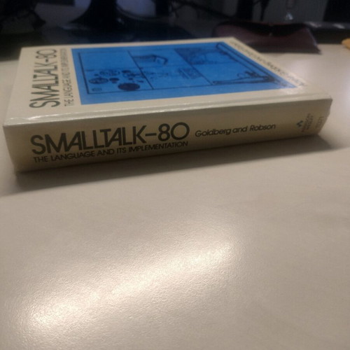 Smalltalk 80 book used for Xerox programming language