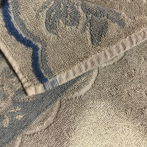 Hand towel set like new