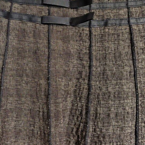 Skirt thick fabric with pleats new, size 46