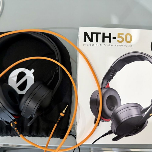 Rode NTH-50 wired on-ear DJ headphones
