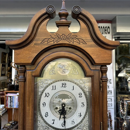 Grandfather clock used, excellent condition