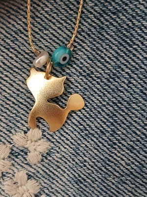 Silver 925 necklace with cat charms, evil eye and pearl, like new