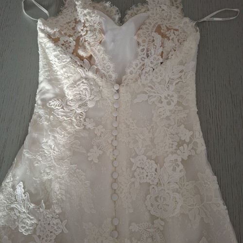 Pronovias wedding dress used, size M 38 10, white