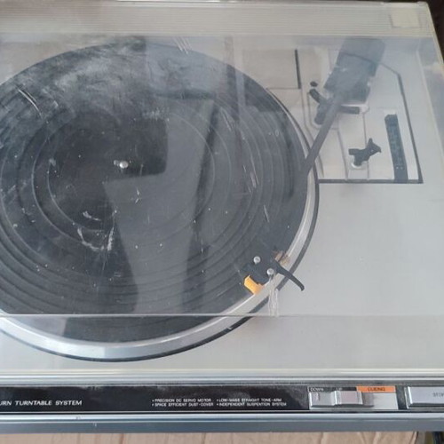 Record player used, may need belt replacement