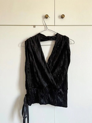 Black vintage sparkling sleeveless top with strass, size M, used
