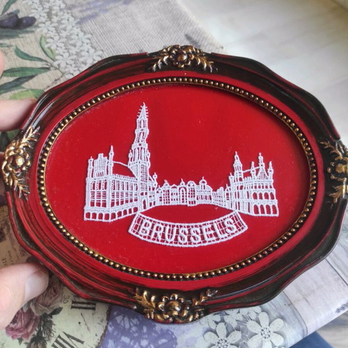 Brussels embroidered picture from Grand Palace City Hall with glass front like new