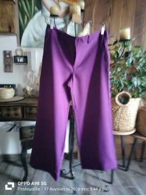 Straight fit purple pants, size L