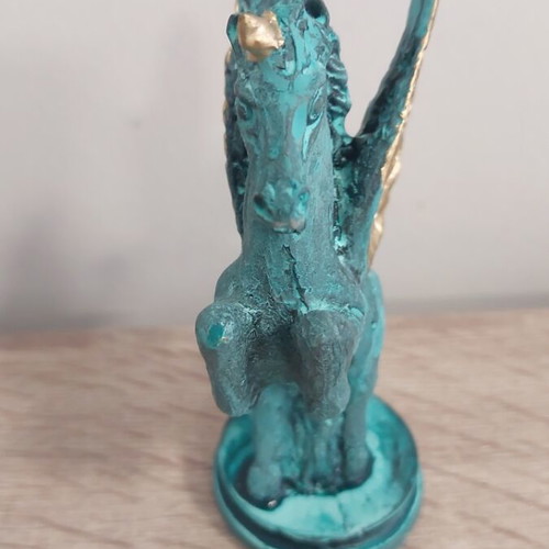 Pegasus gypsum statue new condition