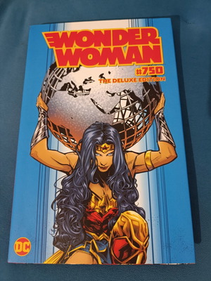 Dc Wonder Woman hardcover comic like new, English