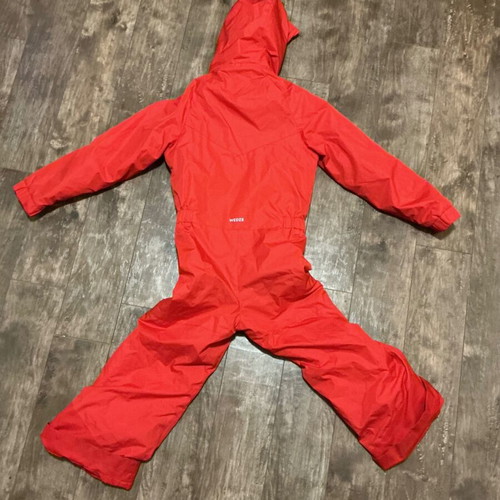 Детски ски гащеризон Decathlon 6 години като нов