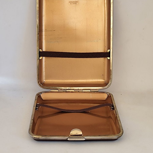 Vintage metal tobacco case with leatherette lining used, bordeaux gold