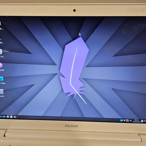 Apple MacBook 13" A1342 late 2009 Core 2 Duo 8GB RAM 128GB SSD