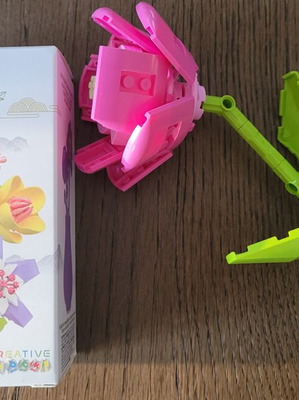 Pink rose building block toy