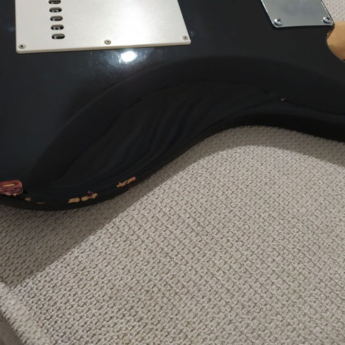 Yamaha EG012 electric guitar, alder body, rosewood fretboard