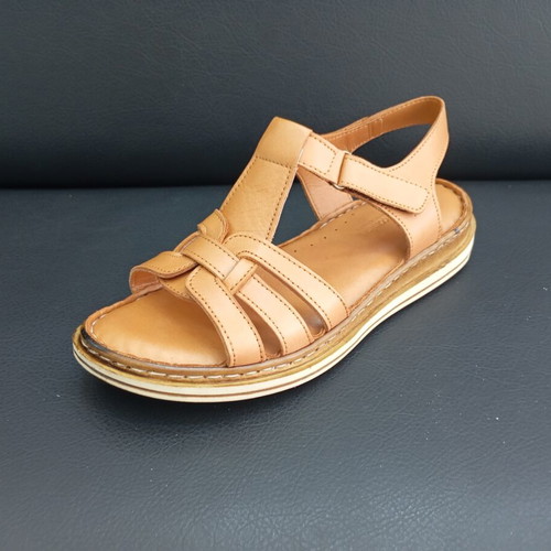 Leather platform sandals, tan, new with box