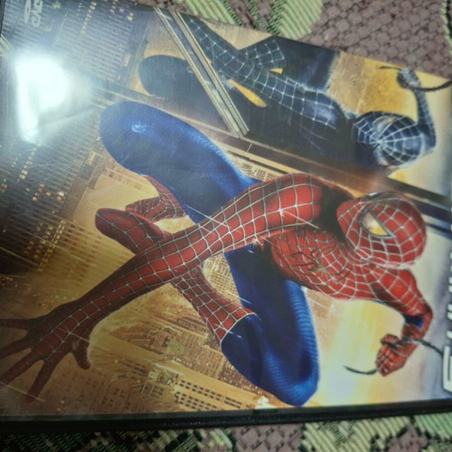 Superman and Spider Man DVD pack like new with Greek subtitles