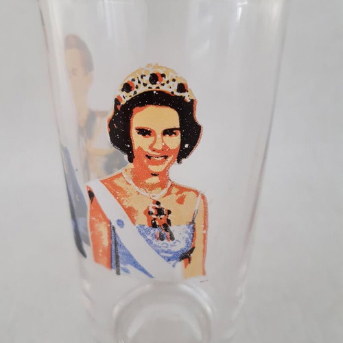 Konstantinos Anna Maria glass Greek made like new