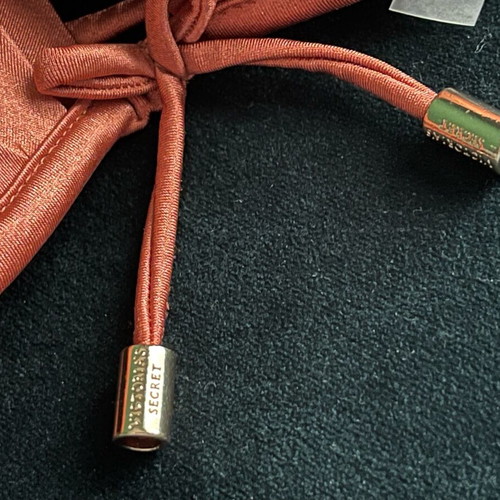 Victoria’s Secret bikini top like new, brown orange, 32d D70