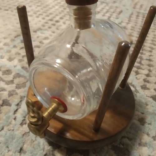 Wooden decorative item new for filling alcohol