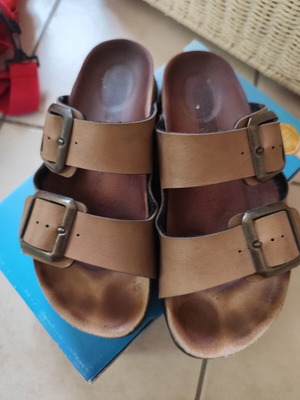 Goldstar leather sandals used, adjustable straps, size 37, beige