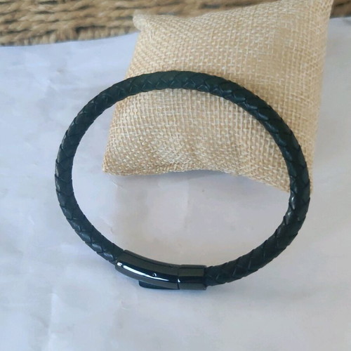 Bracelet cuff made of steel and genuine leather, new, black